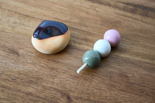 Snacks Chopstick Rest (2 piece set): Chestnut Manju + Tri-colour Dumpling